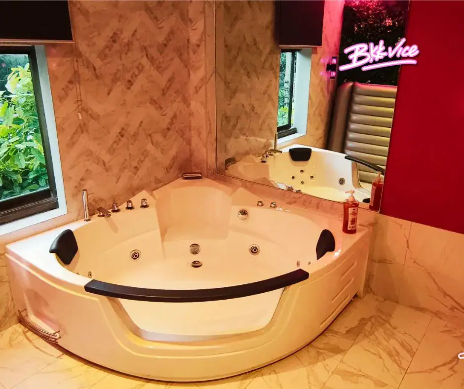 BKK Vice Bangkok Soapy Massage