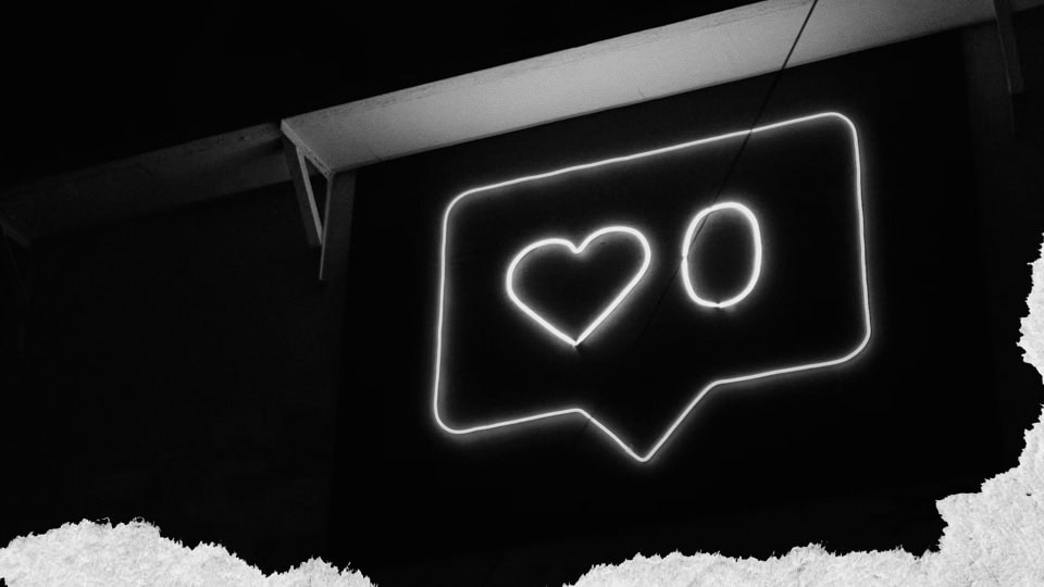 social media notification sign