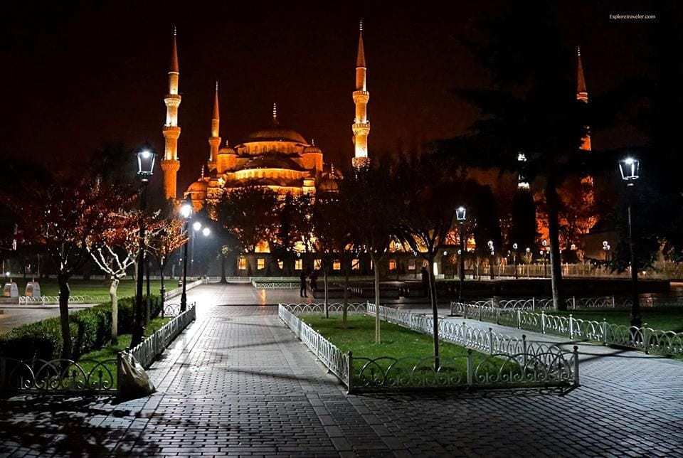 10 erstaunliche Orte - Istanbul Türkei bei Nacht 9 Eine Fotoerkundung von Istanbul Türkei - Eine Stadt bei Nacht - Die Blaue Moschee
