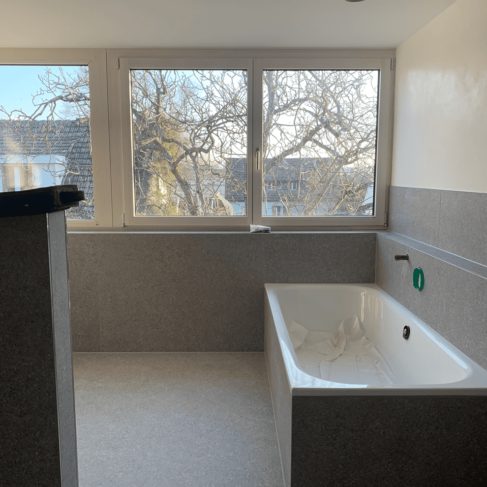 Architektur, Holzbau, Nachhaltigkeit, Neubau, Einfamilienhaus, Bau, Holz, Innenraum, Bad, Badewanne, Fenster