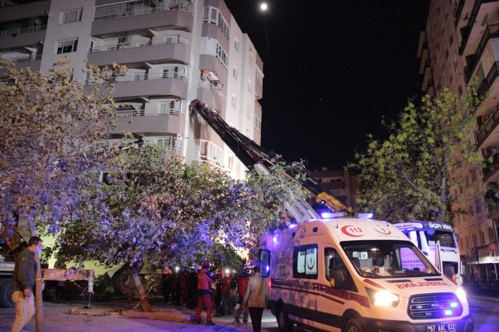 11 kişiye mezar olan apartmanın davasında 3 beraat, 8 ceza talebi