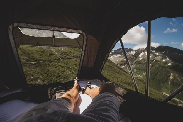 Beautiful view of mountains from rooftop tent