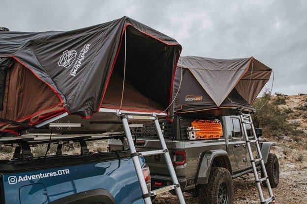 iKamper and Roofnest rooftop tents side-by-side