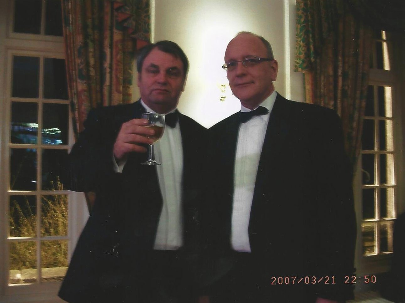 21.03.07 Airedale Lodge Steven Wells Installation