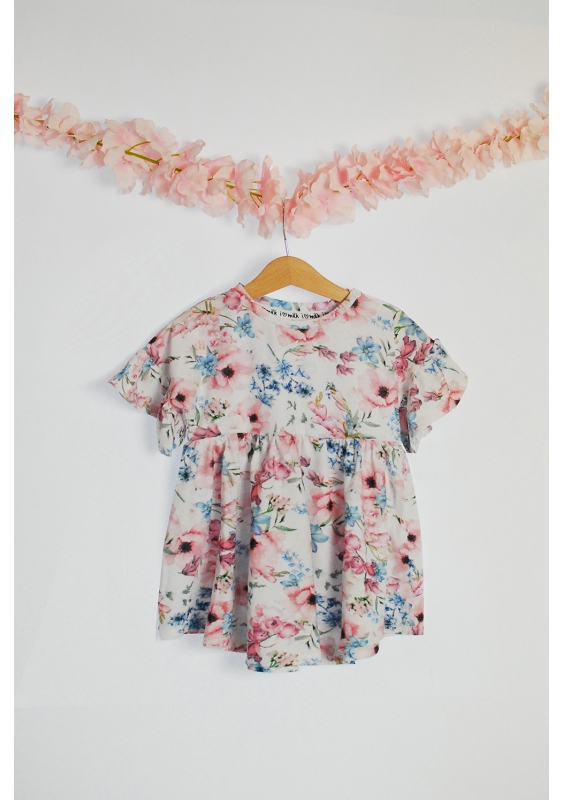   Sukienka dla dziewczynki - na co zwrócić uwagę przy wyborze?