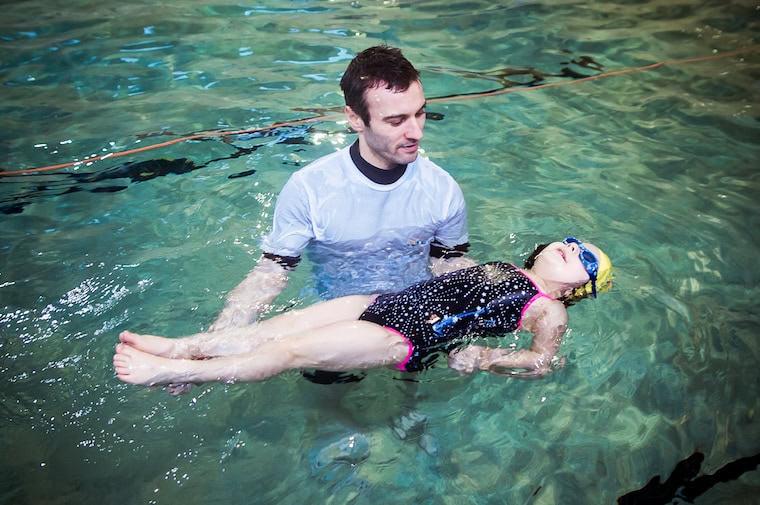 Focused private swimming lesson at Blue Wave Swim School