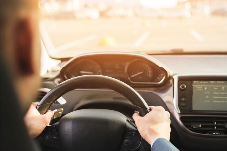 Comment devenir chauffeur VTC à Angers ? Le guide complet pour réussir