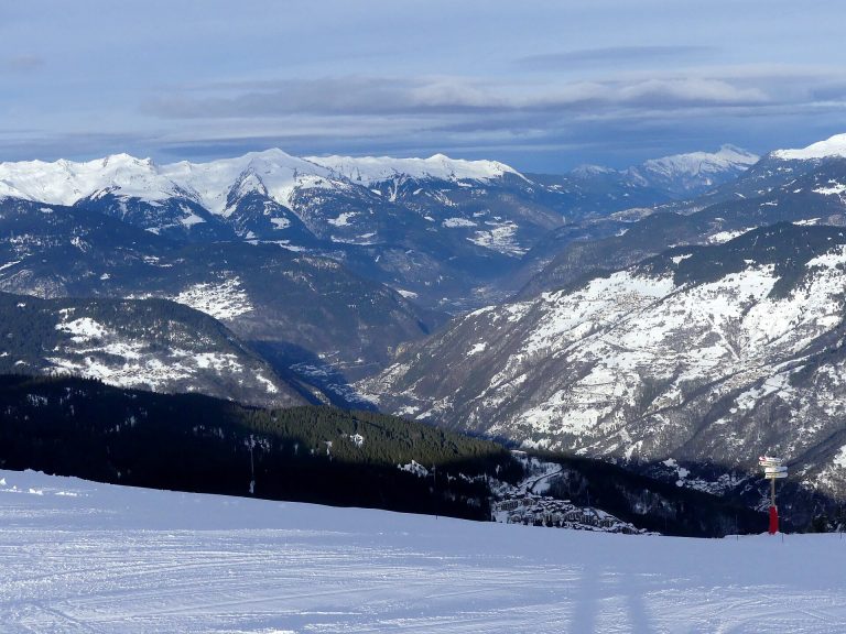 Comment devenir chauffeur VTC en Tarentaise ? Le guide complet 2026
