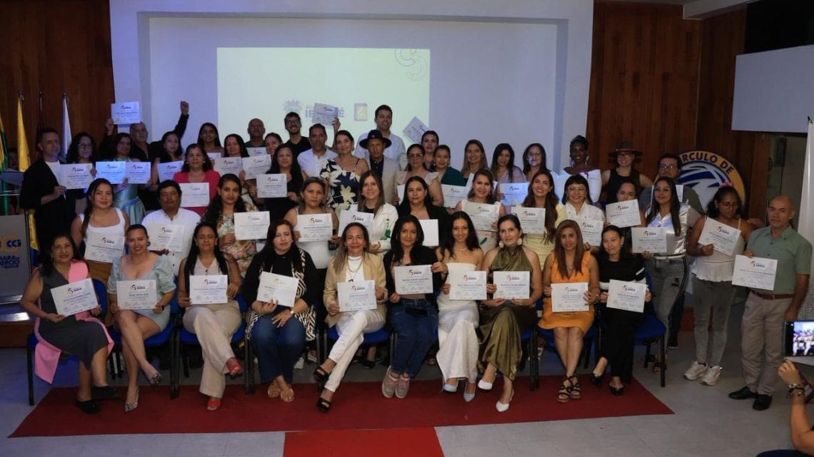 Camara de Comercio y Zasca Manufactura Ibagué, un programa del Ministerio de Comercio, Industria y Turismo e Innpulsa Colombia, Camara de Comercio y Zasca Manufactura Ibagué, un programa del Ministerio de Comercio, Industria y Turismo e Innpulsa Colombia,
