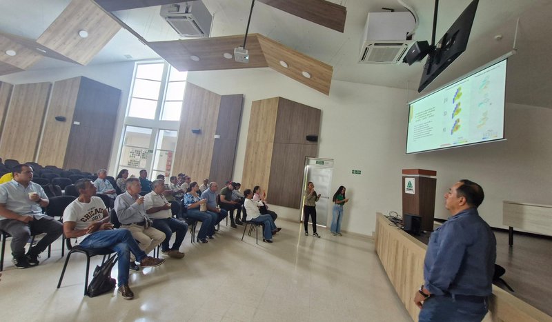 En Venadillo, Ibagué y Coyaima: Talleres sobre el Sistema Fitosanitario del Arroz