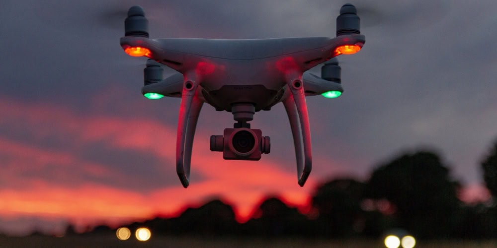 Dron al atardecer