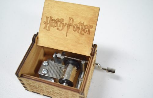 How to Build a Universal Studios Mystery Box for Unboxing