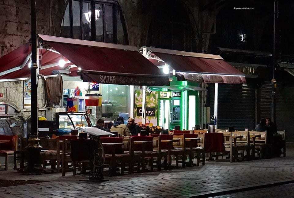 10 erstaunliche Orte - Istanbul Türkei bei Nacht 15 Speisen im Freien von Istanbul Türkei