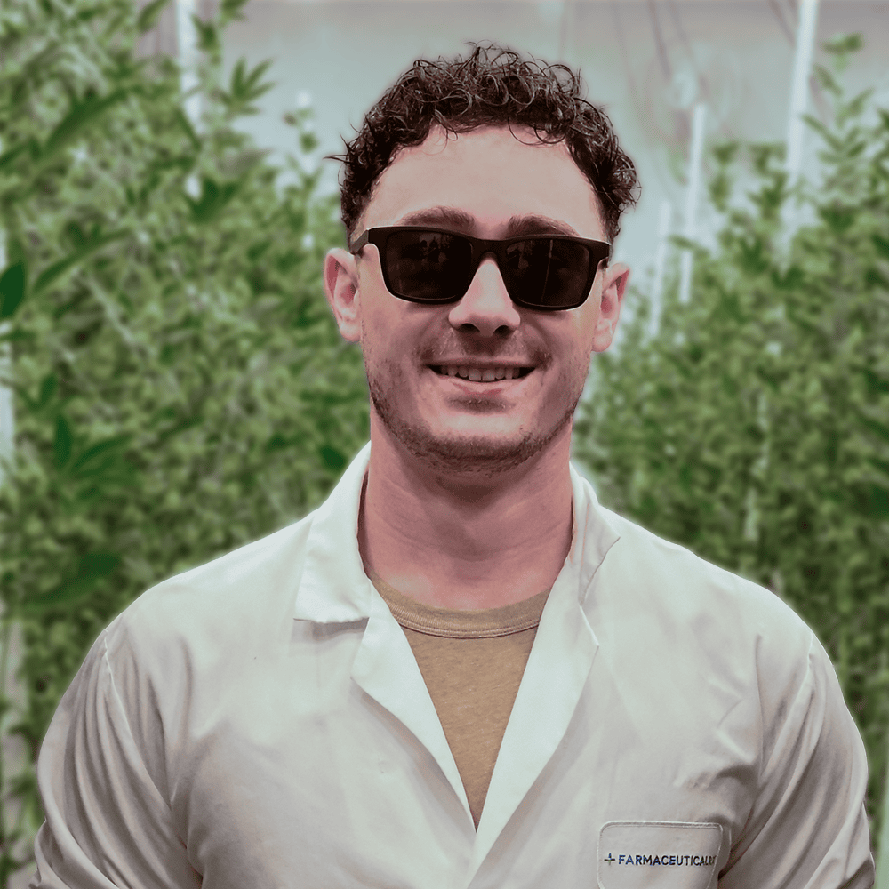 Photo in the grow of Nicholas Ezzo, Director of Cultivation at FRX
