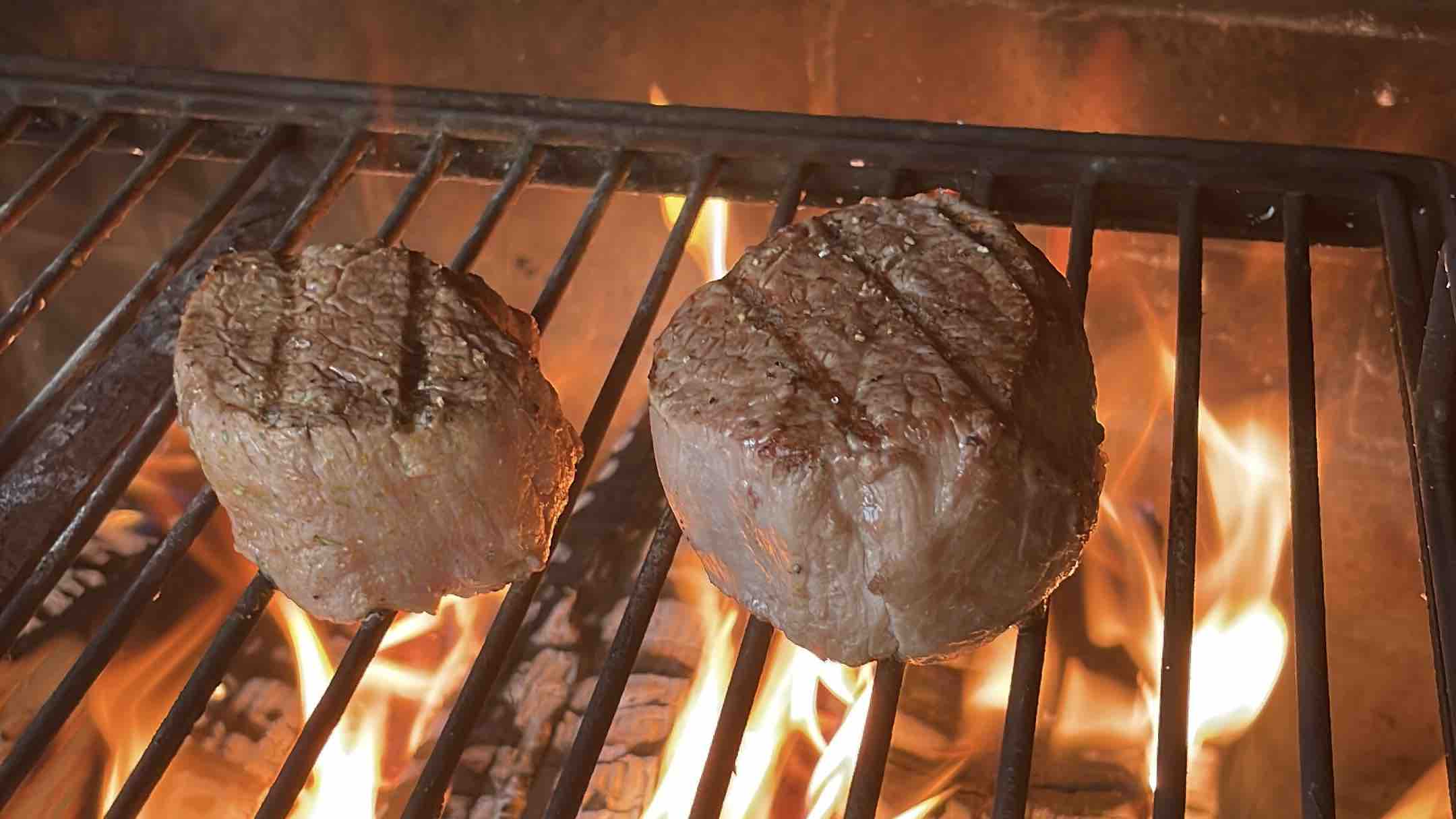 Filet de veau Salers dans la première phase de cuisson