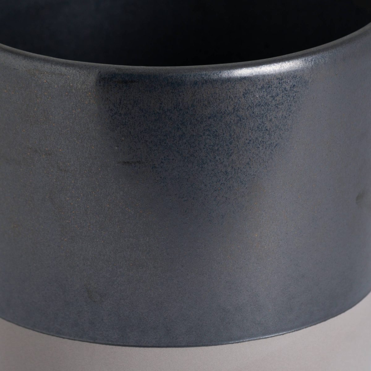 Venier Plant Pot (16cm x 16cm)