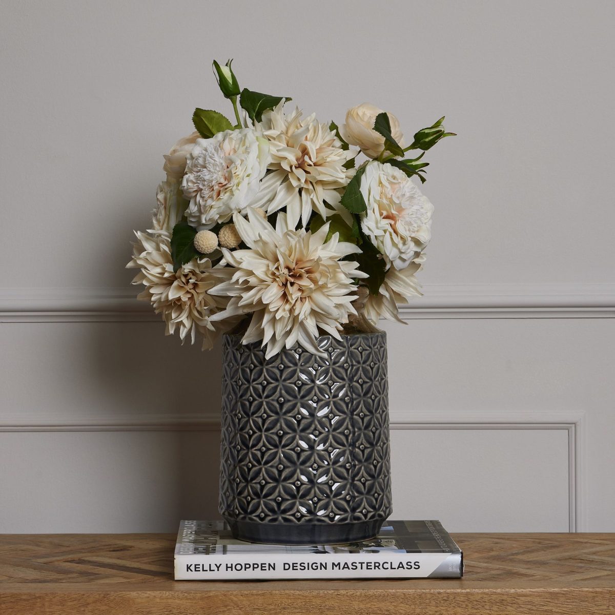 Astorga Vase (26cm x 18cm)