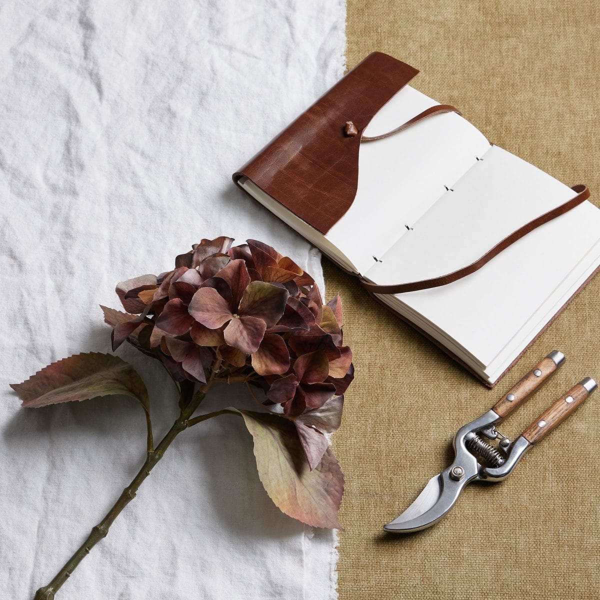 Artificial Hydrangea Stem, Autumnul Brown Tones Single - 50cm x 26cm