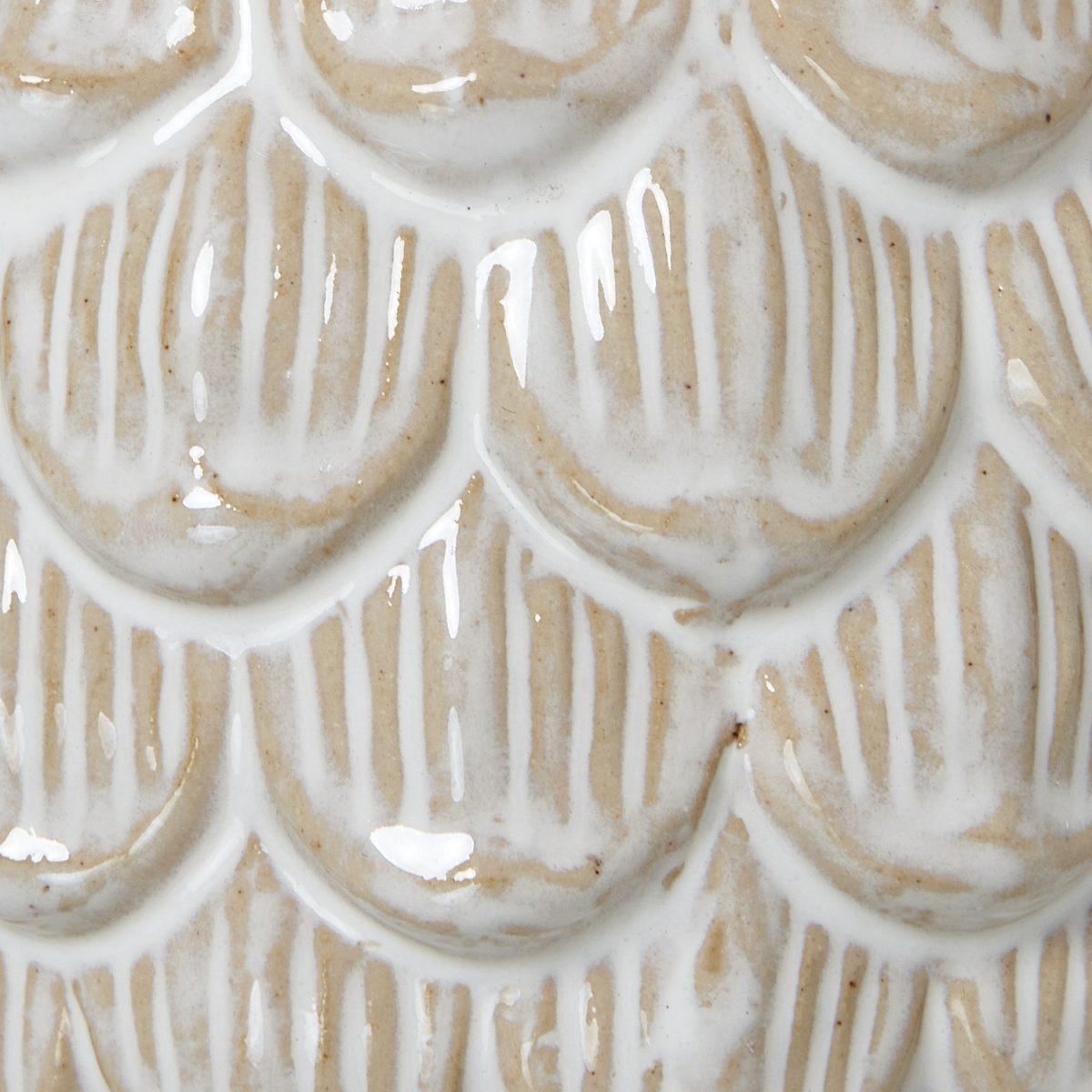Medium Ceramic Pine Cone Trinket Dish With Lid - 10cm x 10cm x 12cm