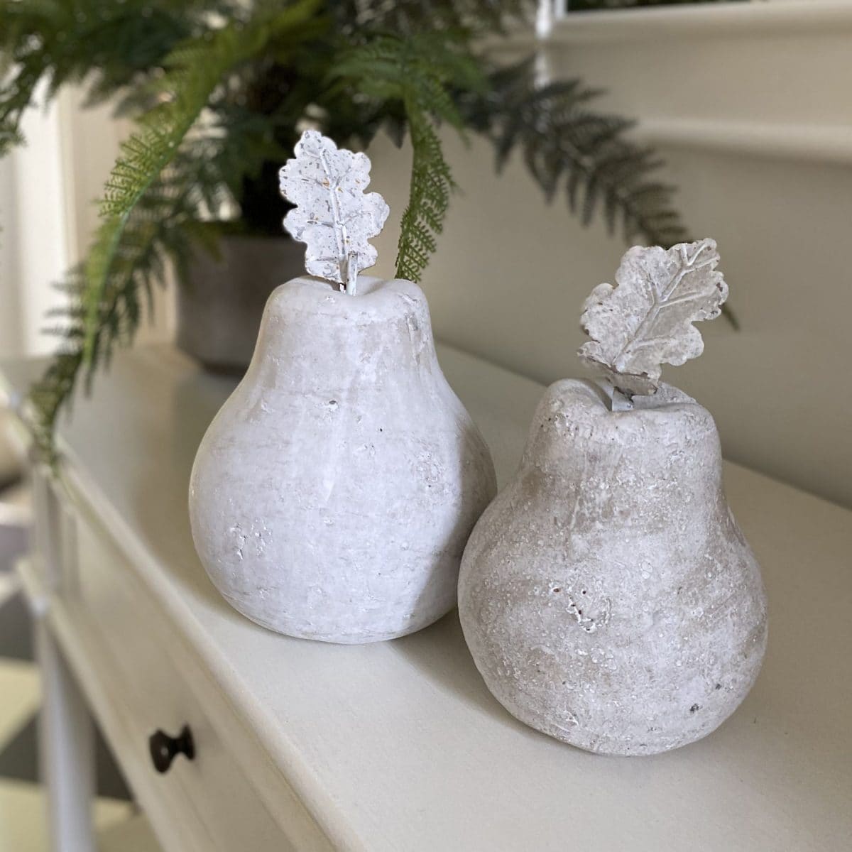 Stone Pear - 18cm x 15cm