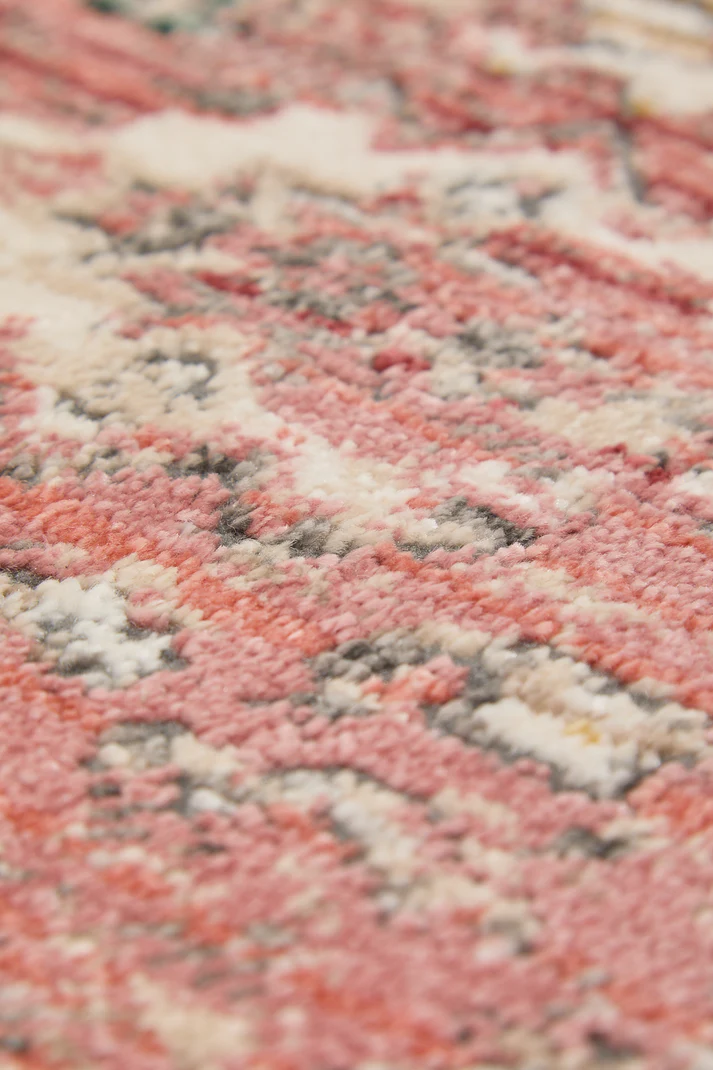 Nova Lillian Red Rug