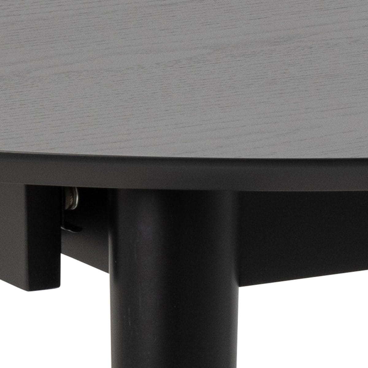Harlaxton Round Dining Table, Black