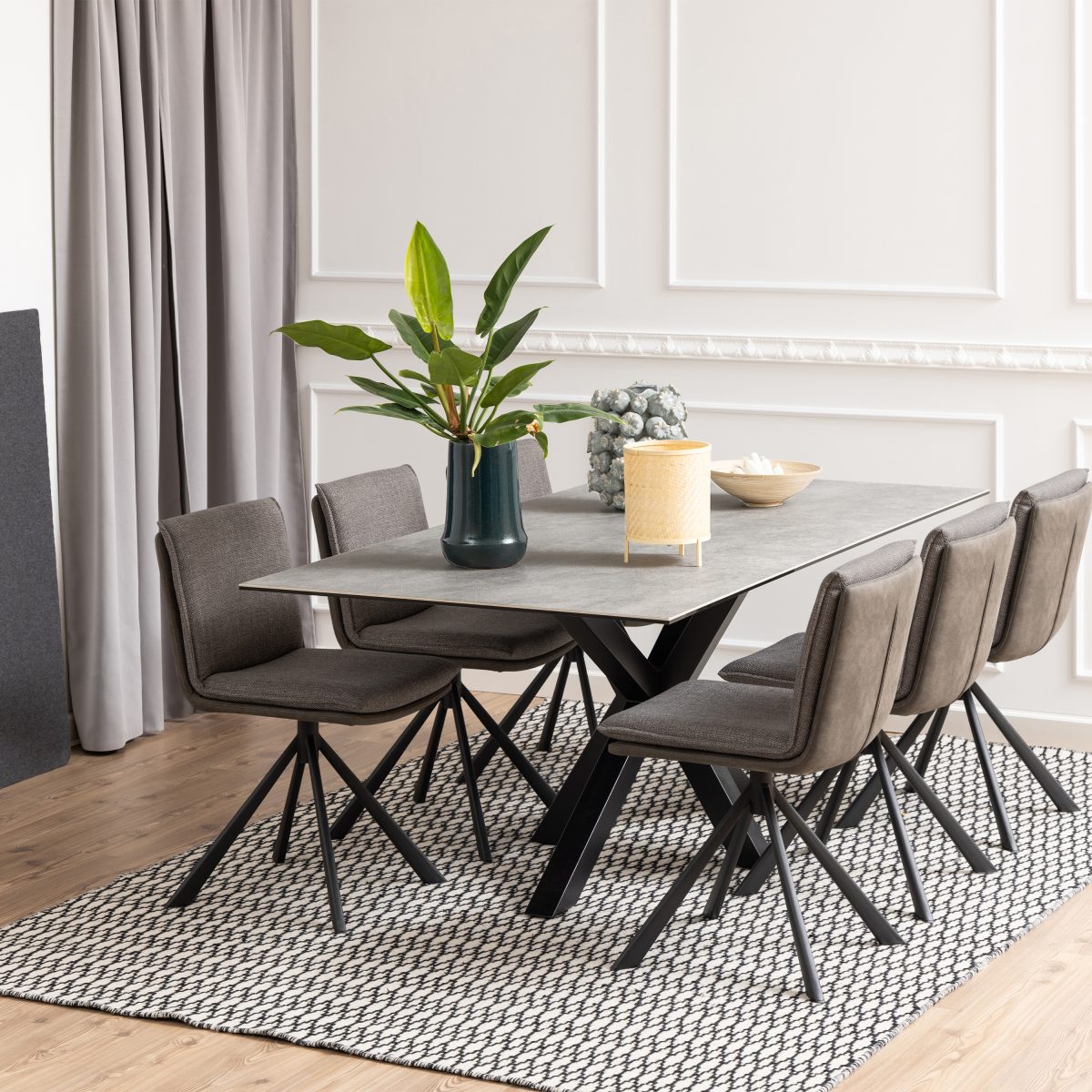 Caernarfon Ceramic Dining Table, Grey