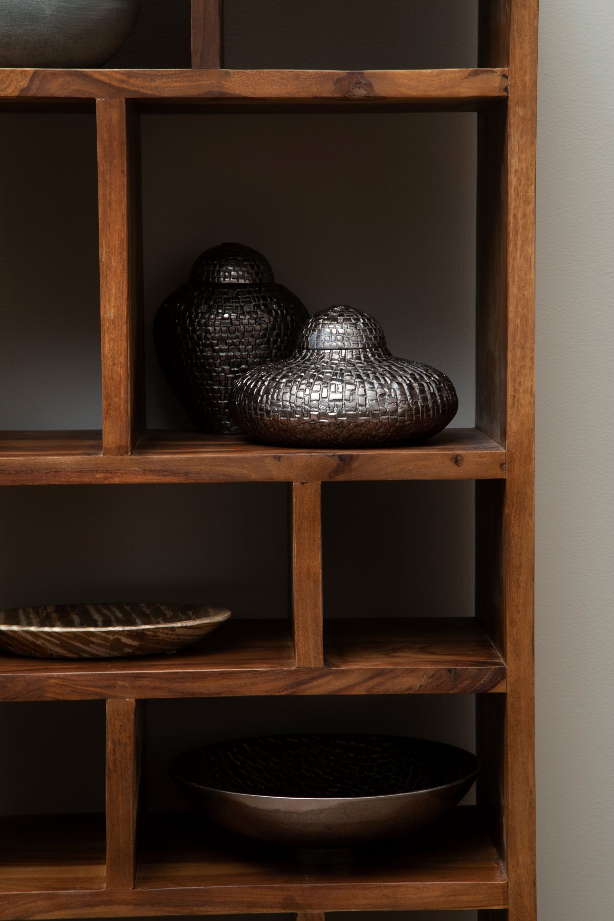 Amadora Bookcase