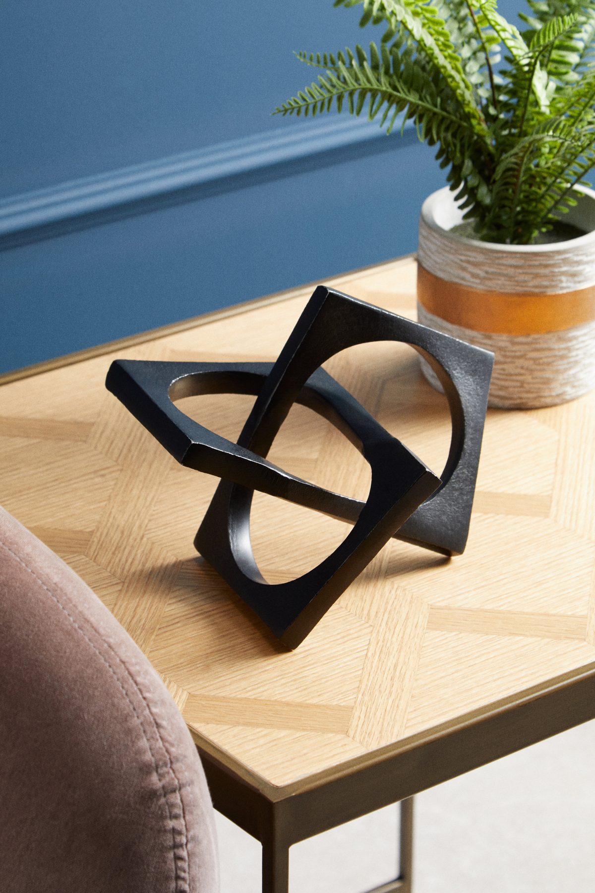 Kensington Abstract Sculpture - Black