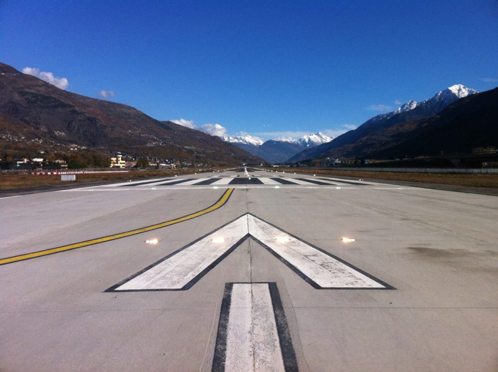 Die 10 schönsten Privatjet Flughäfen Europas!