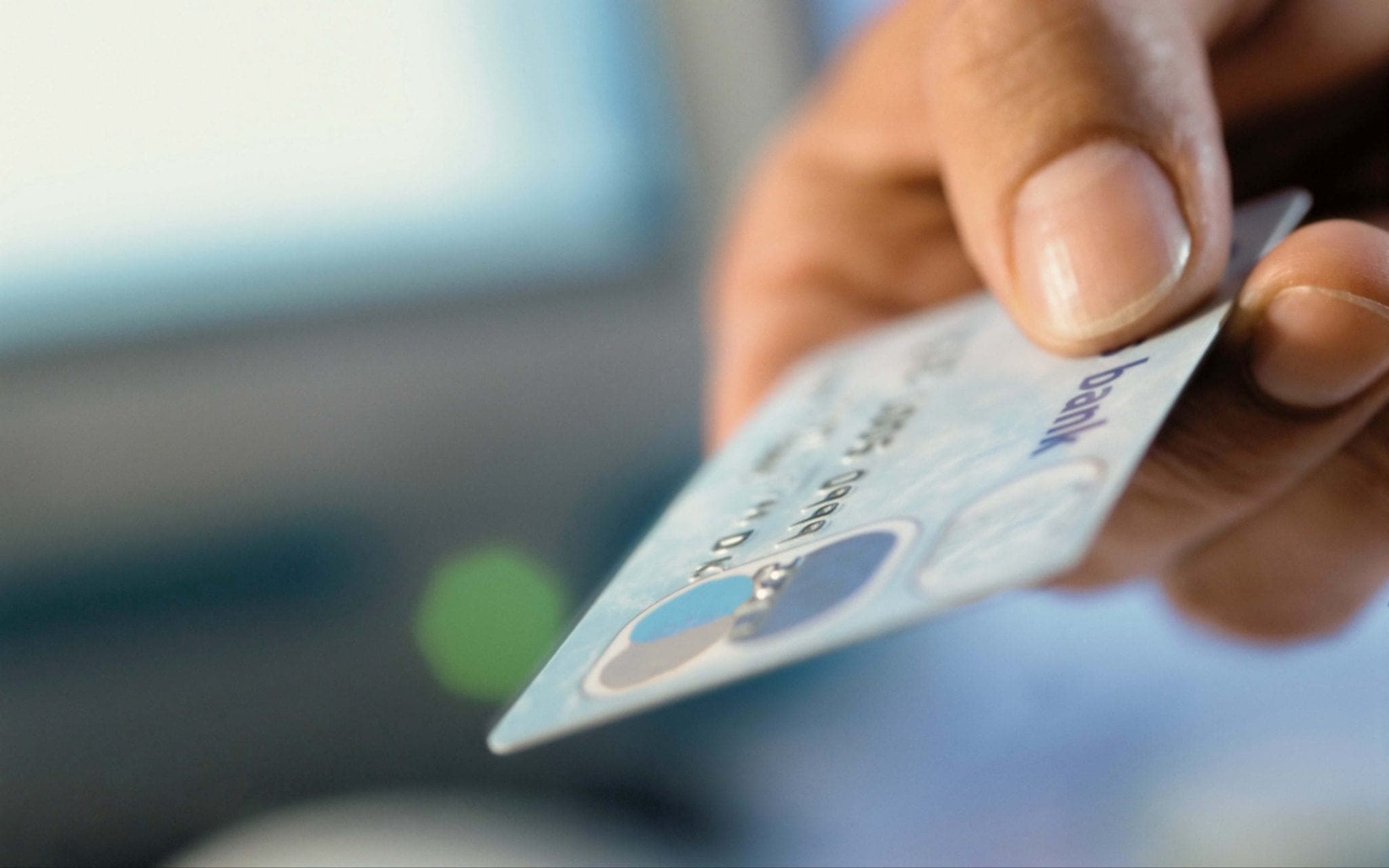 Here Are 3 Credit Cards Must Have Which You Can Use Everyday