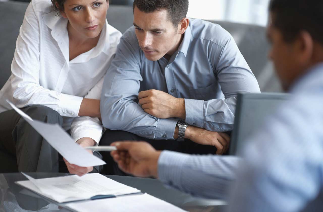 Choose A Financial Advisor In Investing And Who Is A Fiduciary?