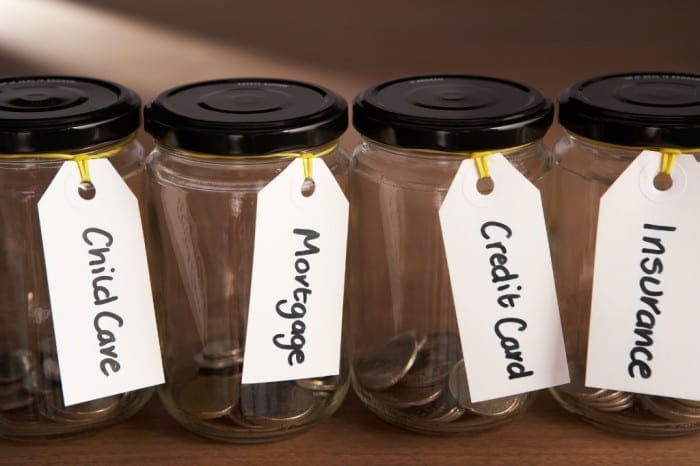How To Pay Bills Easily And Never Have To Make Ends Meet