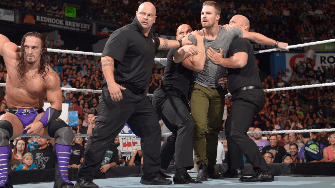 Stephen Amell Will Enter the Ring in Starz Wrestling Drama, HEELS