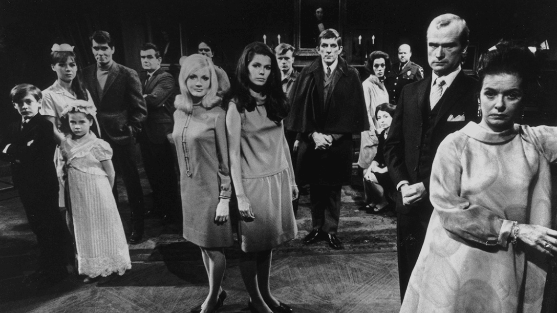 The CW Reviving Gothic Soap Opera, DARK SHADOWS