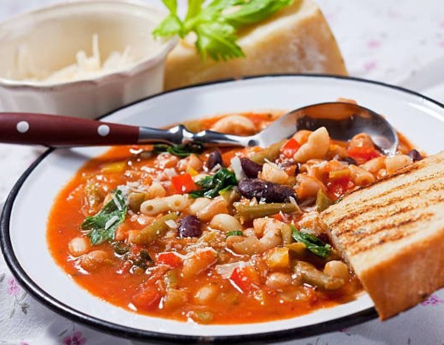 Classic Minestrone Soup