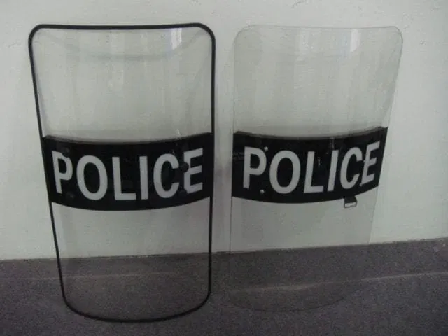 polycarbonate-sheet-riot-shields, protection for police officers