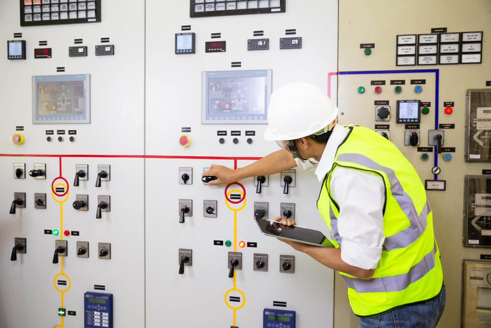 Comment les switches industriels renforcent la sécurité et l'efficacité?