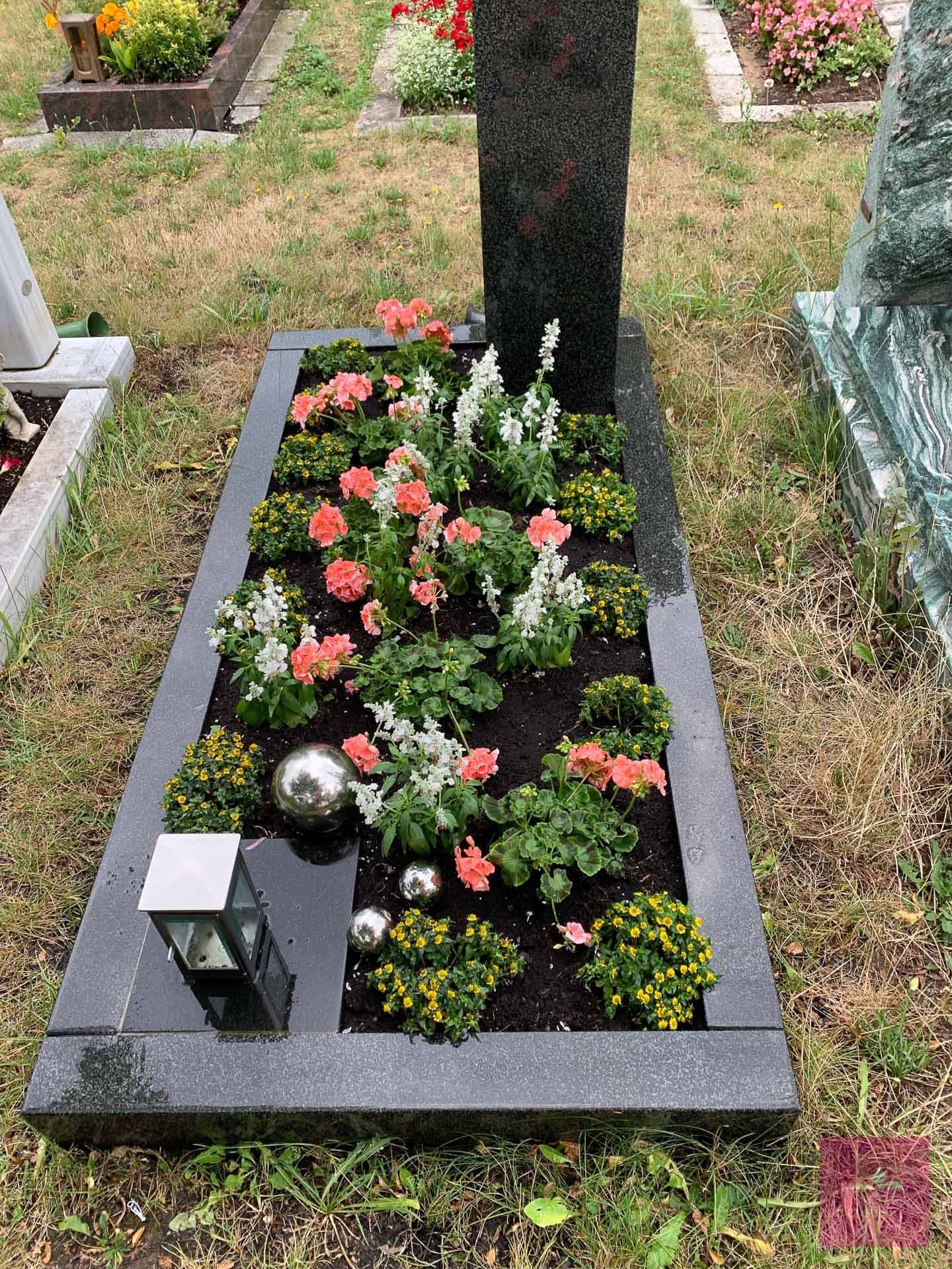 Anstecker, Blummen, wei&szlig;e Rose