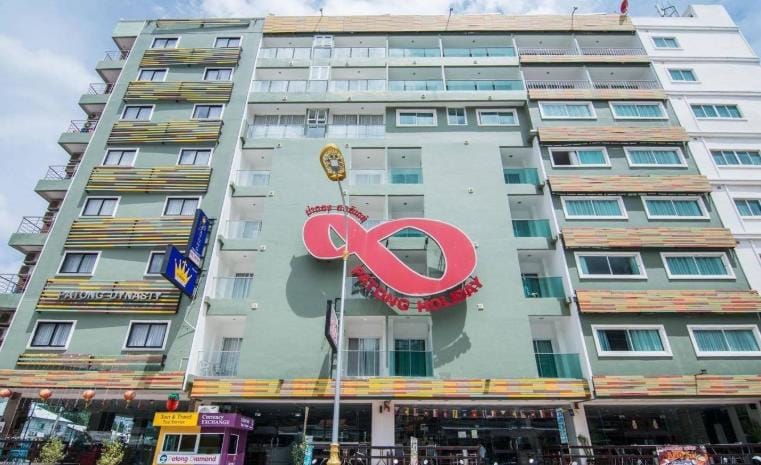 Tuana Patong Holiday Hotel