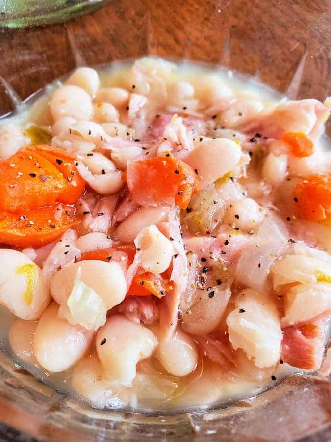 Crockpot Ham and Bean Soup