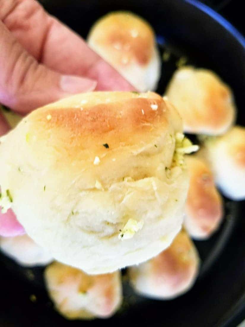 #ad Pass on the just okay, and who can even pronounce the ingredients in store-bought rolls and make these simple and delectable dinner rolls in under an hour! The key to making the perfect dinner roll is Fleischmann’s® RapidRise® Yeast. #BakeItYourself #CollectiveBias #HomemadeDinnerRolls #HomemadeBaking #BakeFromScratch via @Mooreorlesscook