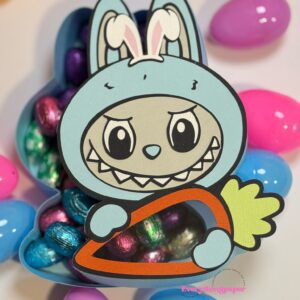 Archivo digital para recortar y armar caja en forma de Labubu pascua