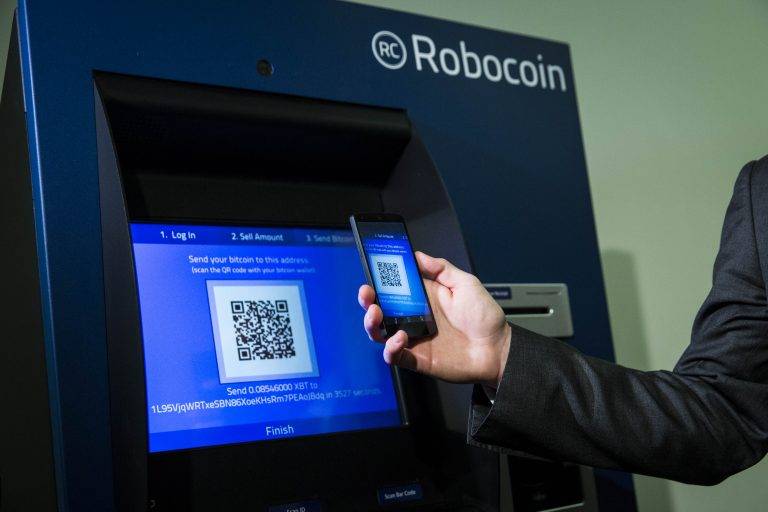 Bitcoin, o bulă speculativă care a explodat?