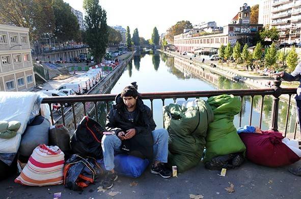 Trei milioane de români afară și 5 miliarde de dolari acasă