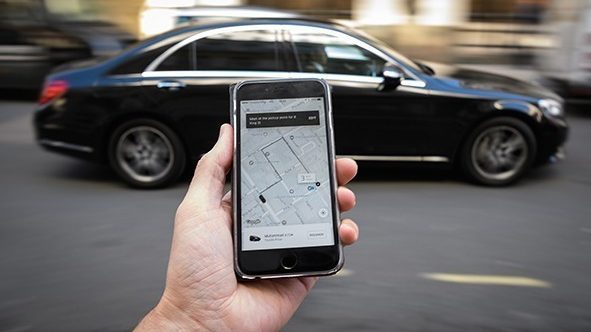 S-a modificat OUG pe ridesharing: Cei afectaţi au o perioadă de tranziţie până la 1.02.2020