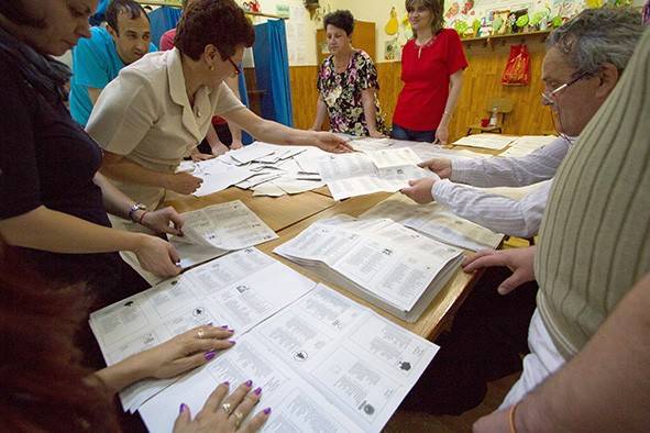 Ministerul de Externe: nouă secții de votare din străinătate vor fi mutate la alte adrese Ministerul de Externe: nouă secții de votare din străinătate vor fi mutate la alte adrese