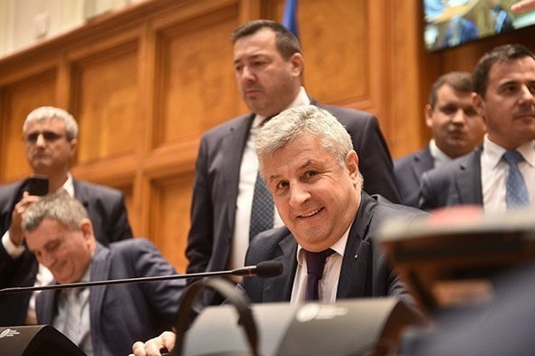 Iordache a sesizat CCR cu un conflict Parlament-ÎCCJ pe completurile specializate în corupție