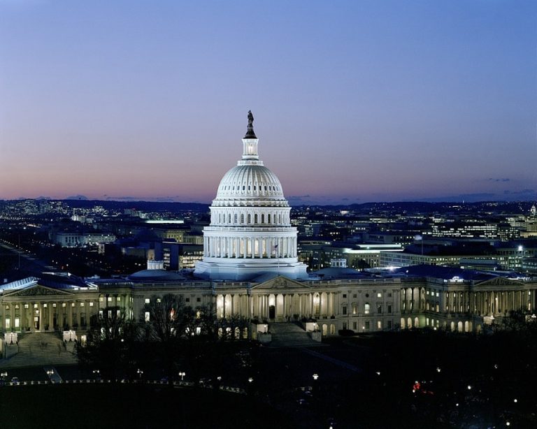 Vicepremierul chinez Liu He, la Washington pentru semnarea acordului comercial cu SUA Vicepremierul chinez Liu He, la Washington pentru semnarea acordului comercial cu SUA