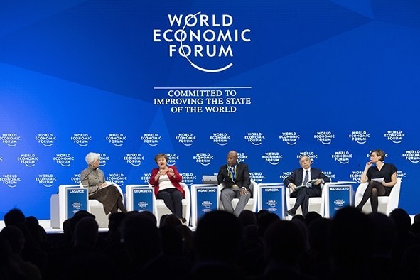 O lume făcută țăndări